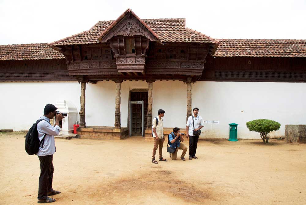 PHOTOGRAPHY CLUB
