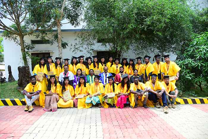 GRADUATION DAY
