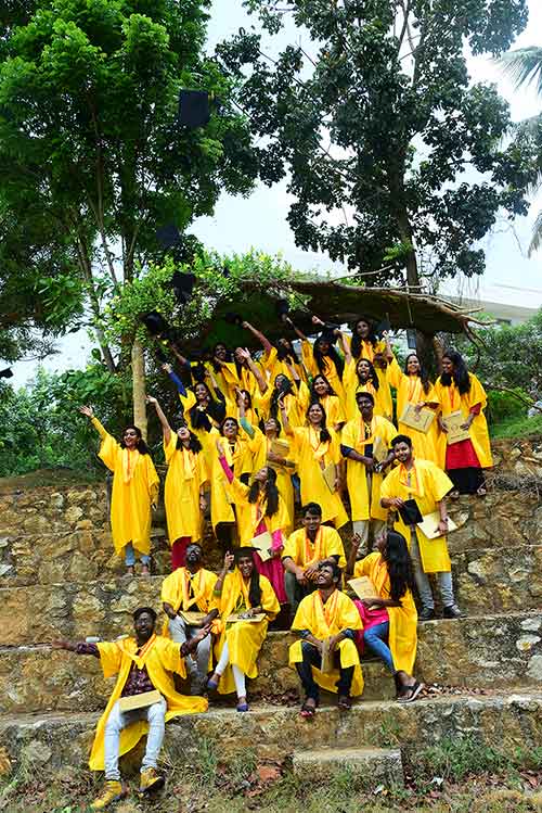GRADUATION DAY