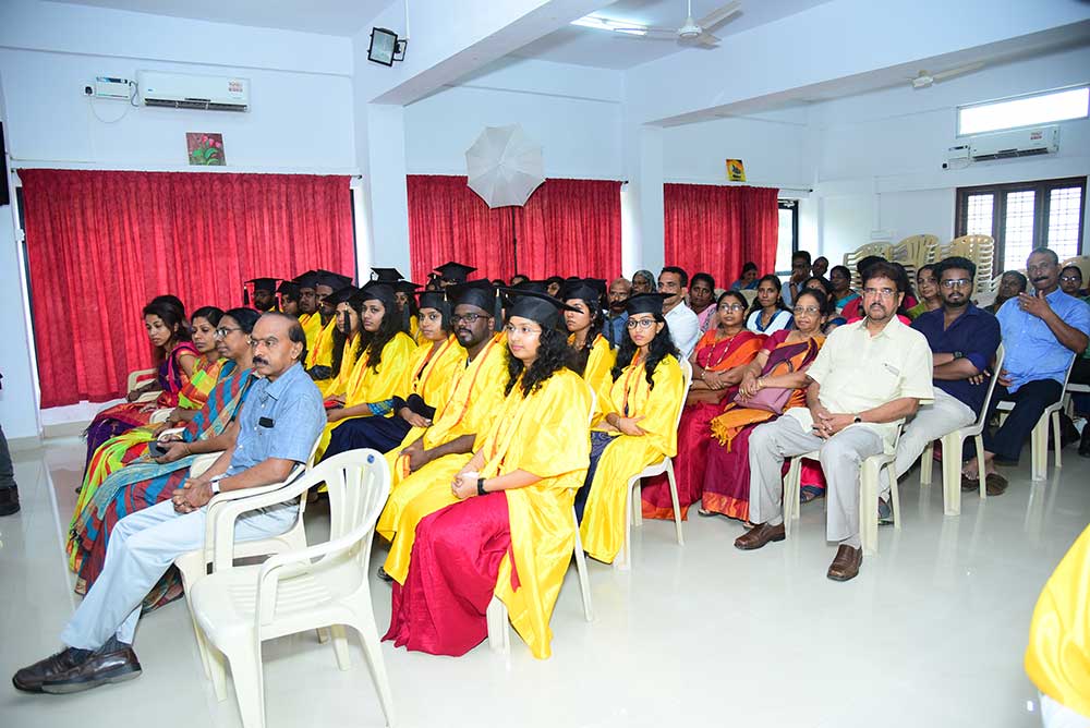 GRADUATION DAY